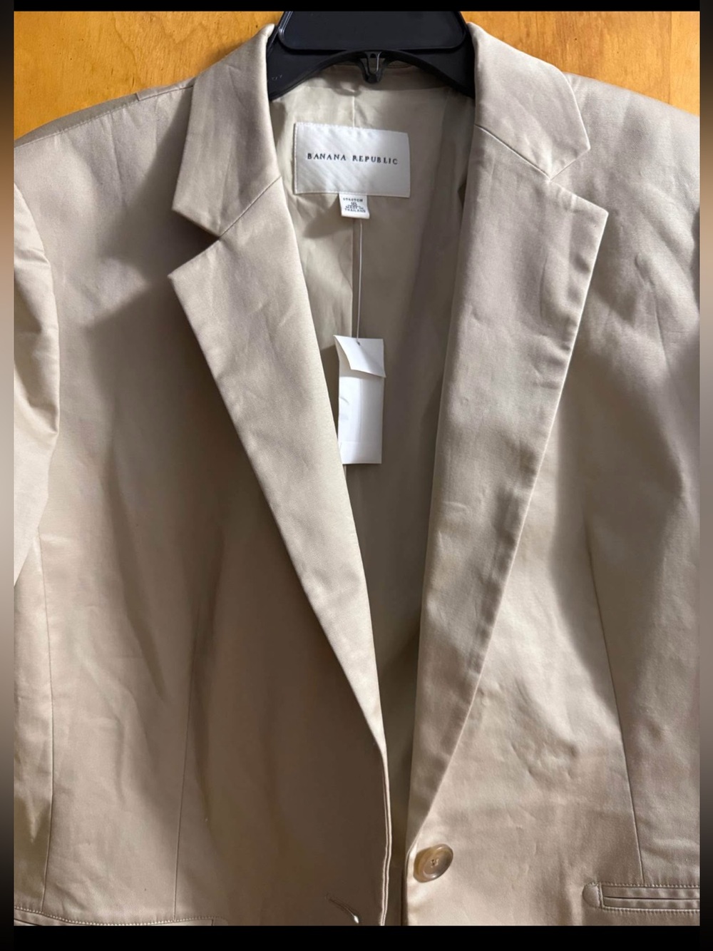 Banana Republic Women's Beige Single-Button Blazer